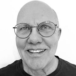Tomas Hellgren