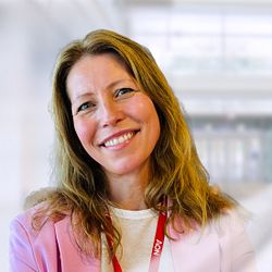 Lene Charlott Isaksen