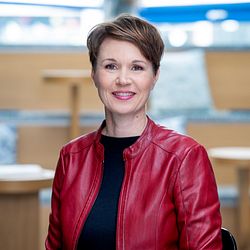 Annette Uhlmann