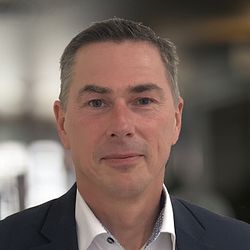 Nils Löfgren