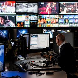 Sky Italia renews capacity contract at Eutelsat’s HOTBIRD position