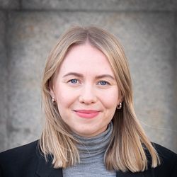 Socialdemokraterna - tf presschef Agnes Hedin