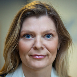 Anna Hjalmarsson