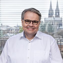 Bernd O. Engelien
