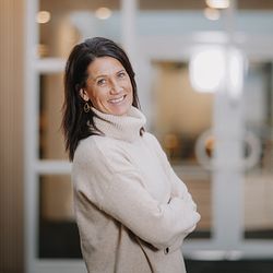 Lise Marie McLoughlin Nielsen