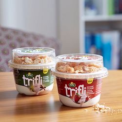 Den nye dessertyoghurt Arla Trifli kommer i to varianter