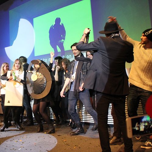 Vinnarna av Berghs Rock 2015 - Communication Design