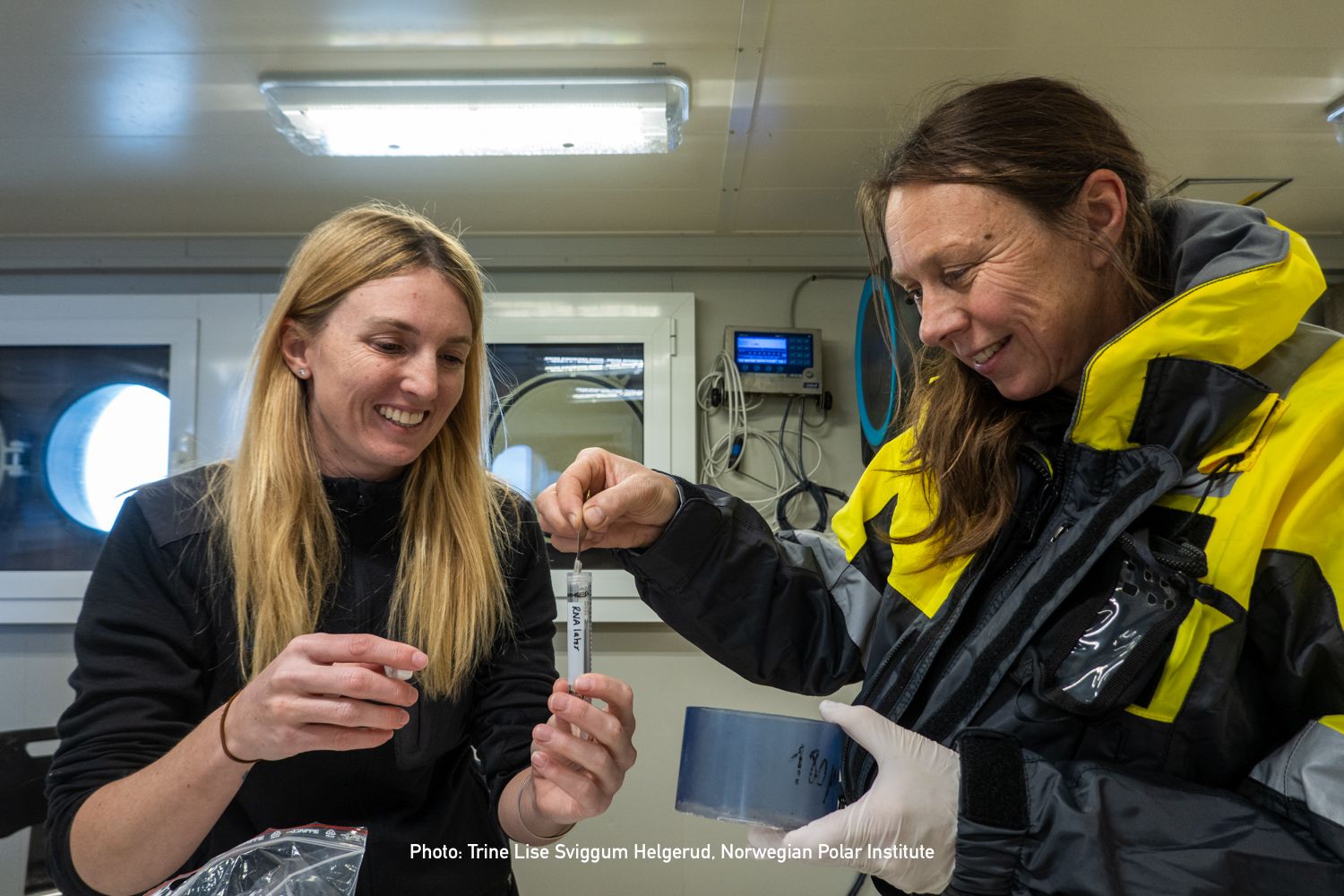 20240808_Credit_TrineLiseSviggumHelgerud_NorwegianPolarInstitute_Polhavstoktet2024-6.jpg