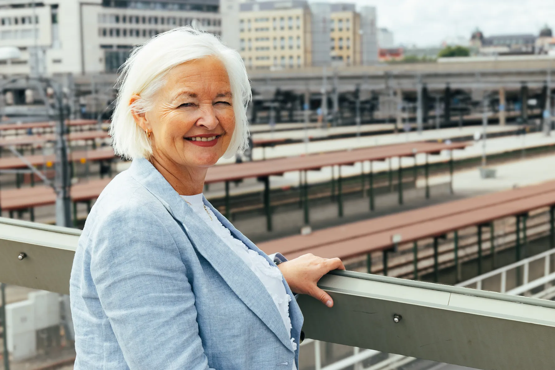 Konsernsjef i Vy, Gro Bakstad, er fornøyd med resultatene per 2. tertial 2025.