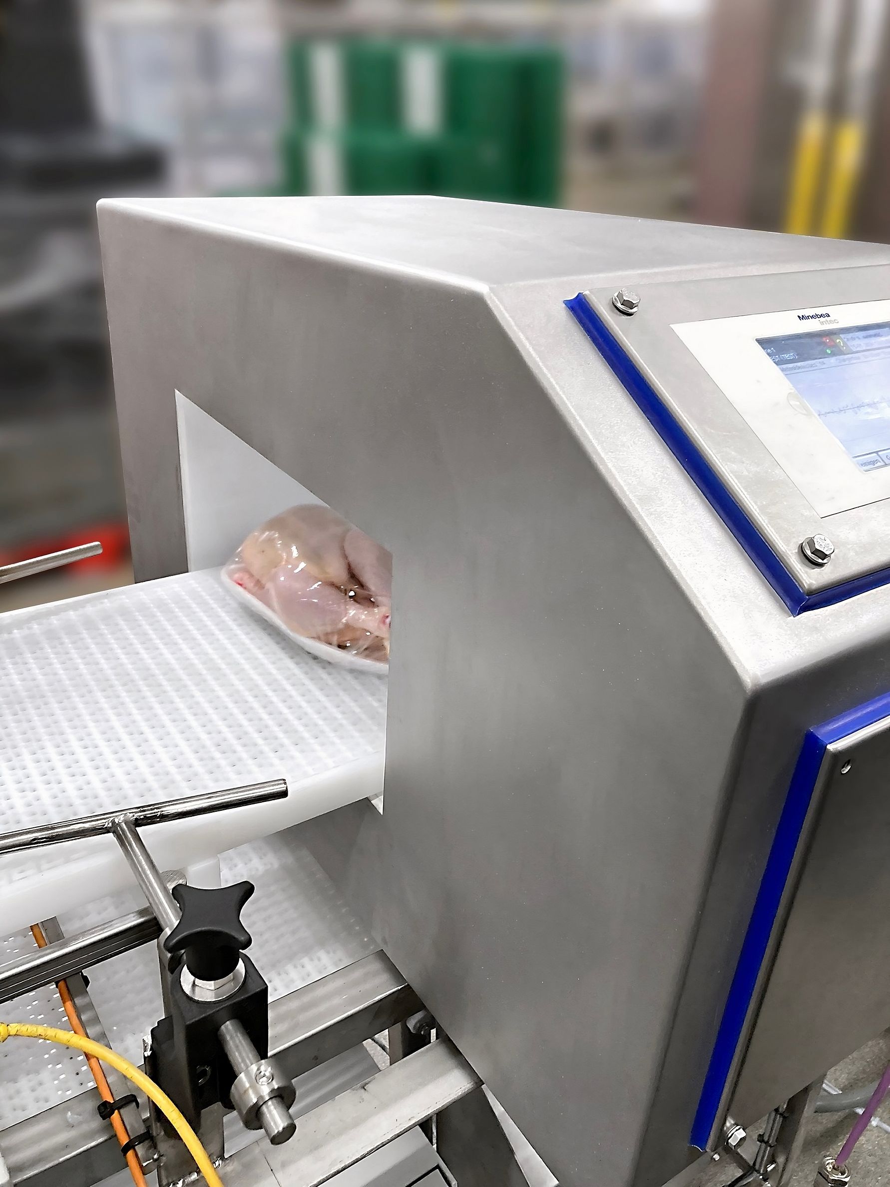 Sfida accettata: Rilevamento affidabile dei metalli nella produzione avicola