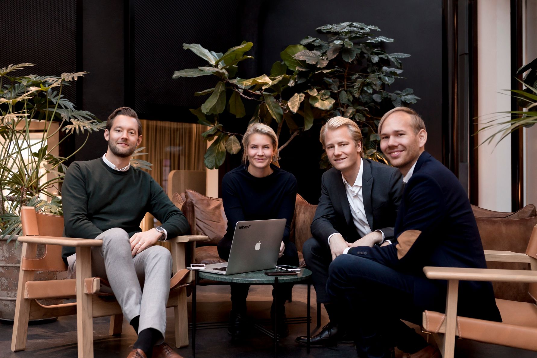 Telness med VD Martina Klingvall i mitten