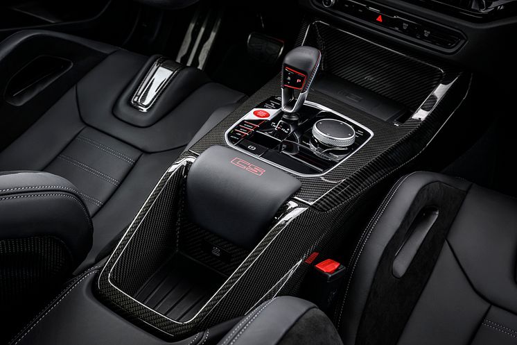 BMW M2 CS