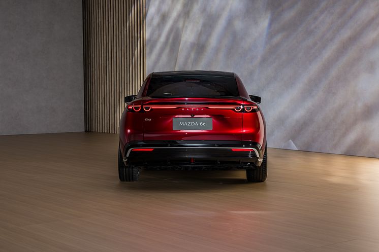 Mazda 6e
