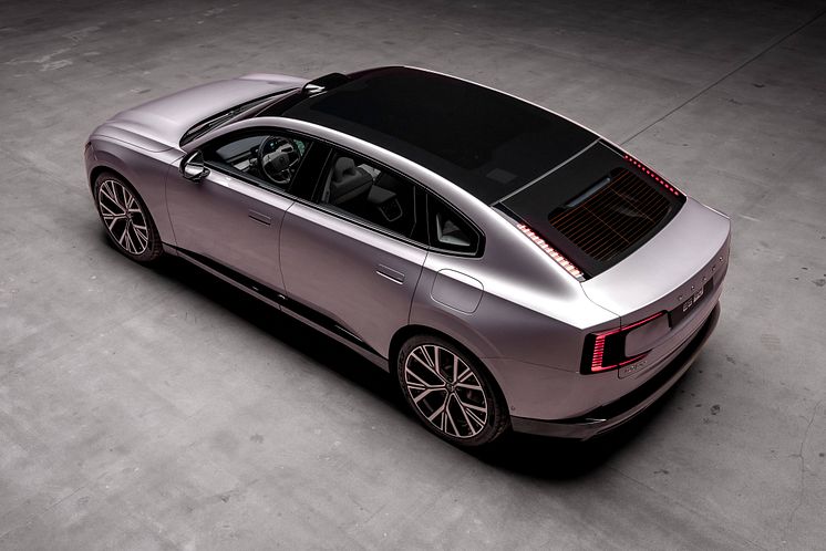 342423_Volvo_ES90_Exterior.jpg