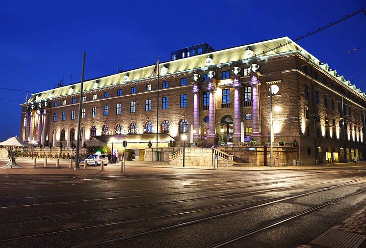 facade-clarion-hotel-post.jpg