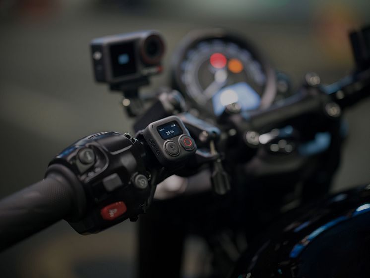 Osmo Action 5 Pro_Motorcycling_GPS Bluetooth Remote Controller.jpg