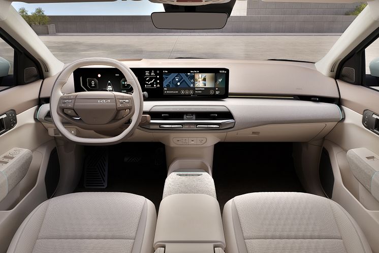 kia-ev4-sedane-baseline-int-static-print-3600x2400-4.jpg