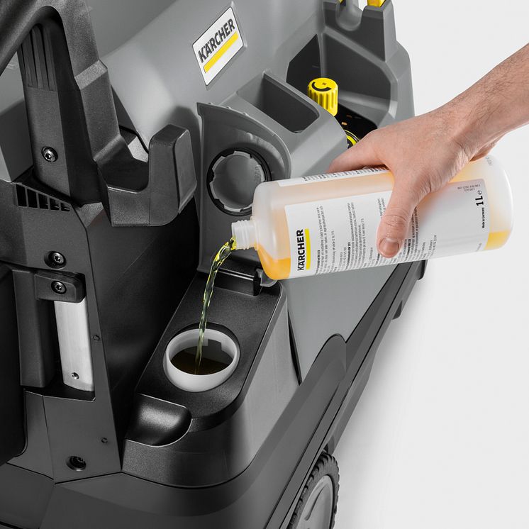 Karcher_HDS_Compact_Class_Underhållstank.jpg