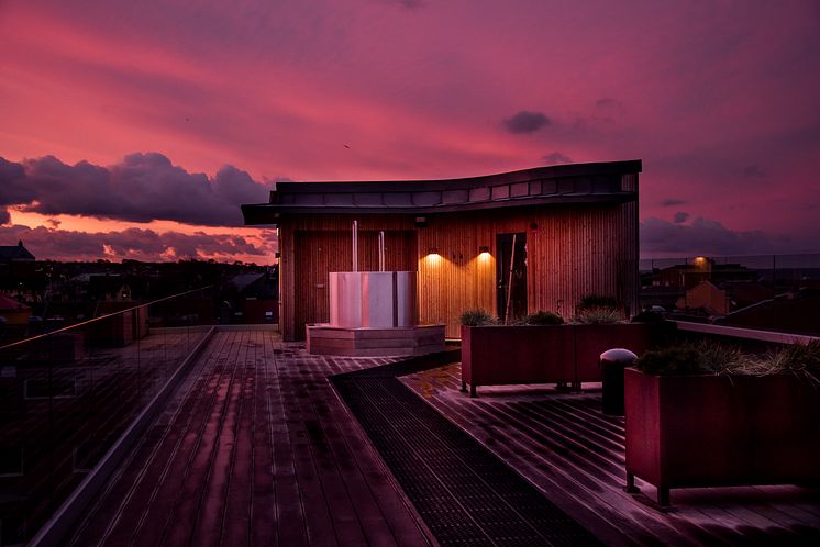 bastu-terrass-soluppgång-asia-spa-varberg-stadshotell-2342.jpg