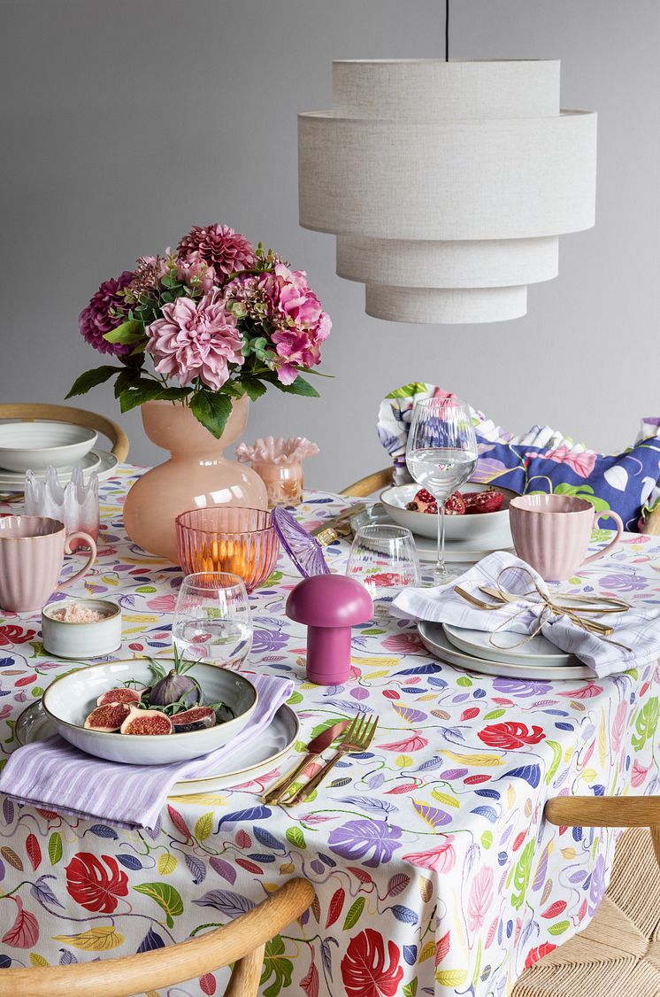 Rusta_2025_table_setting_Flora-1-I.jpg