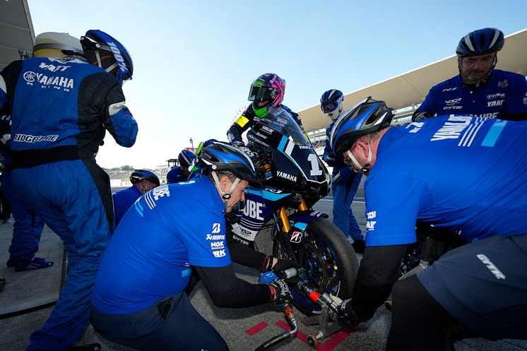 2024072203_004xx_First_podium_at_Suzuka_8Hours_4000.jpg