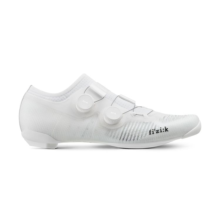 VER1DMR1C2020_10_fizik-vento-vega-carbon-white-white-shoes.jpg