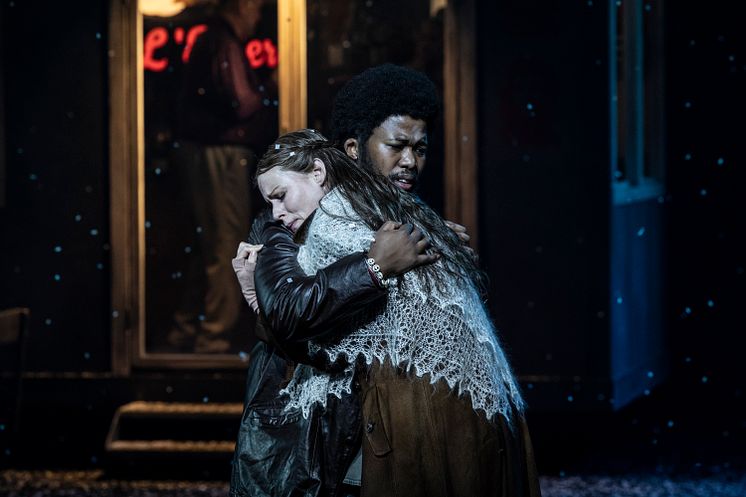 Luthando Qave som Marcello i La bohème (2023)