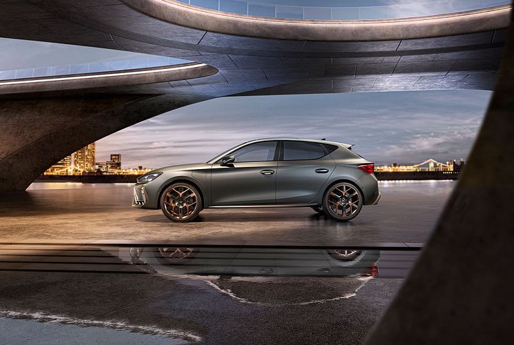 2024-cupra-leon-grey-copper-wheels-side-view.jpg