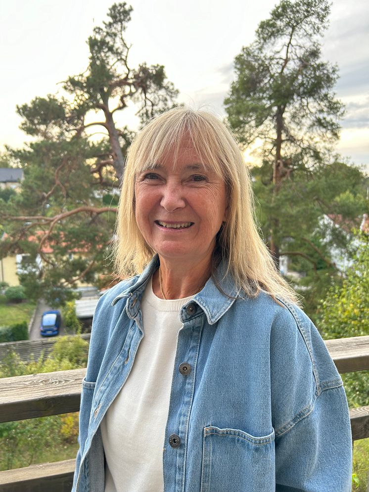 Lina Davidsson.jpg