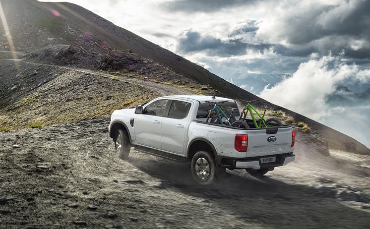 Ford Ranger ladbar hybrid  (20).jpg