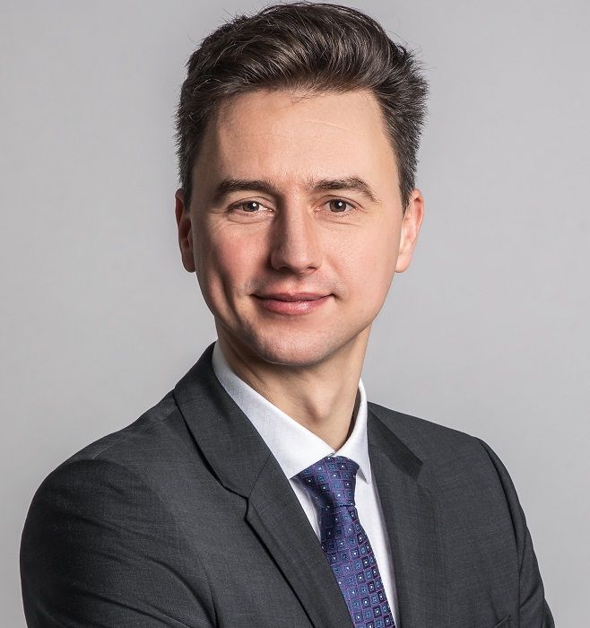 Dr. Stefan Schüder.jpg