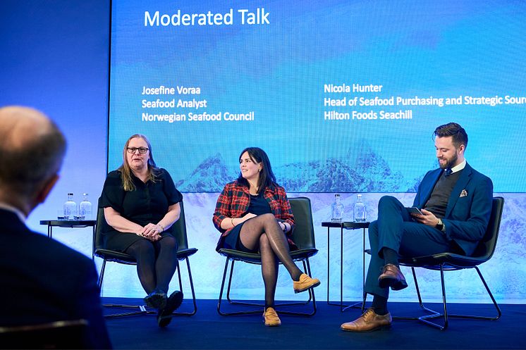 NSC Communication's Director Martin Skaug moderates panel discussion between Nicola Hunter, Head of Seafood Buying and Strategic Sourcing at Hilton Foods Seachill and Josefine Voraa, Seafood Analyst with the Norwegian Seafood Council 