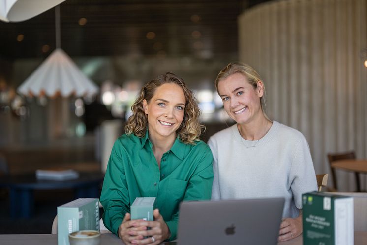 Vendela Wikman och Linnea Markmeyer.JPG