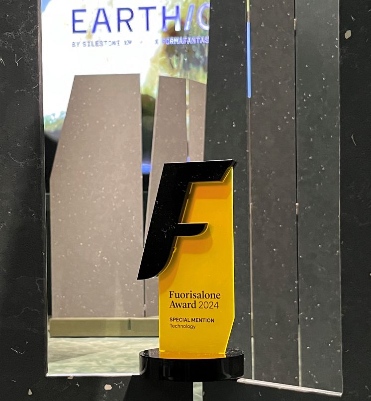 Earthic_Lab_Cosentino_Fuorisalone_Award 2 ok.jpg