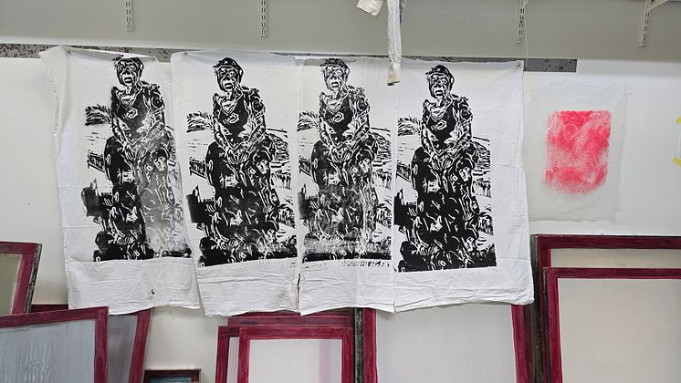 Grafikens Hus presenterar: Kayo Mpoyi: Monster – en myt, 23/9–21/12