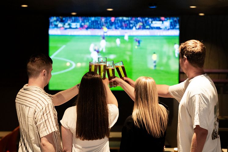 Larsens Sportsbar & Bistro_Stemning (3).jpg