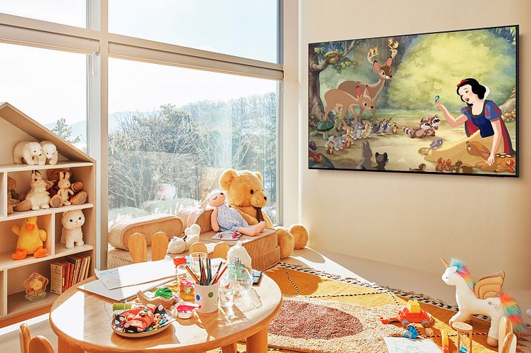 Samsung-TVs-and-Displays-Samsung-Art-Store-Disney-Pixar-Star-Wars-4K_dl2.jpg