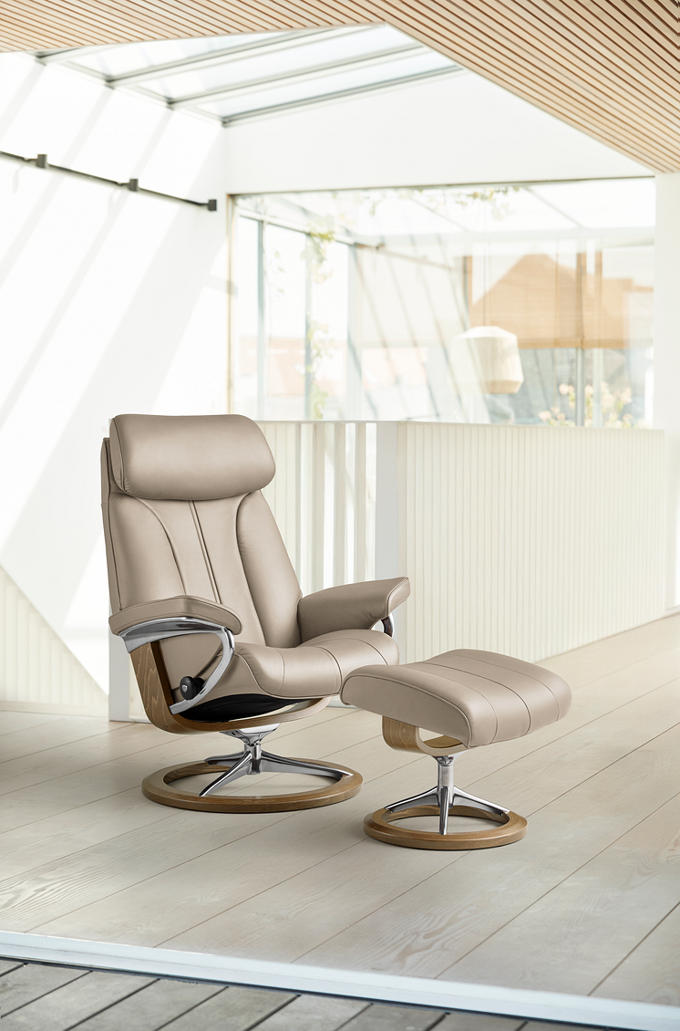 Stressless_Paul_M_Signature_Velaro_Light_Grey_Oak_Natural.png