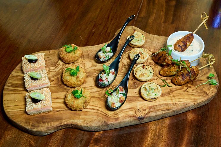 17. NSC NO-UK Seafood Summit 2025 - Networking Reception - Canapes.jpg