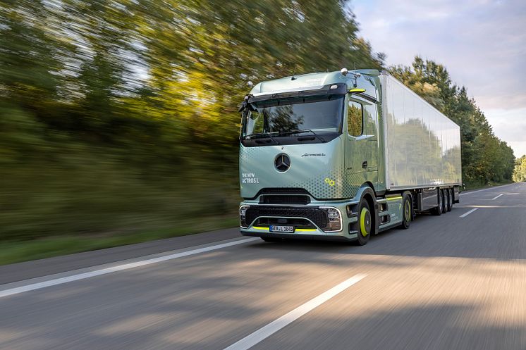 Nya Mercedes-Benz Actros L 2024 med ProCabin