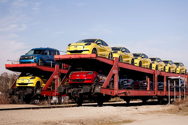 2025_FORD_ELECTRIC_VEHICLES_12.jpg