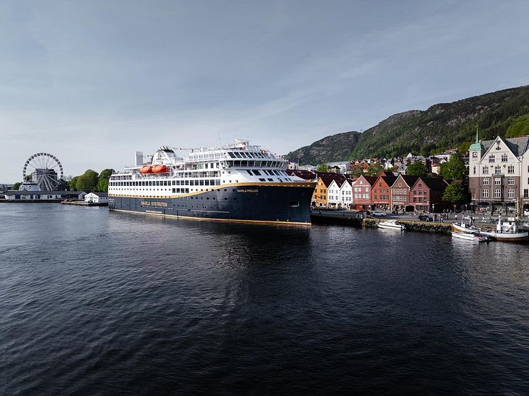 Havila Pollux Bryggen.jpg