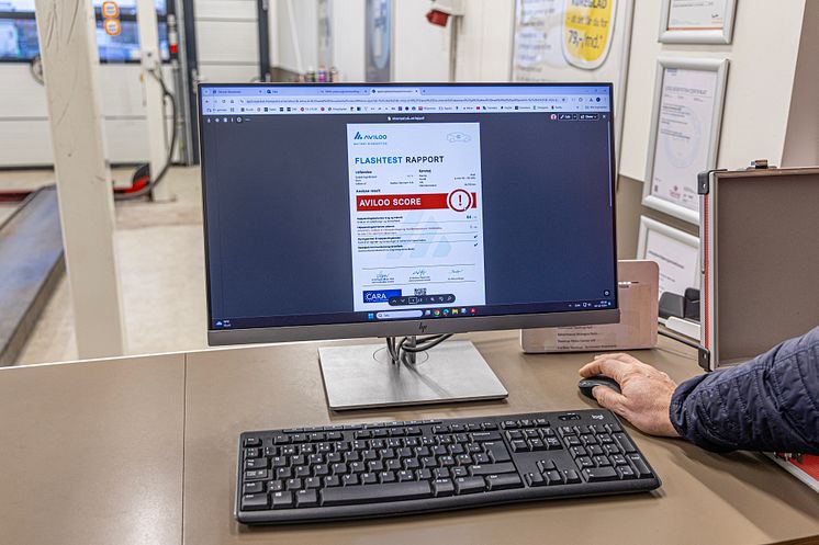 Applus Bilsyn Batteritest_08.jpg