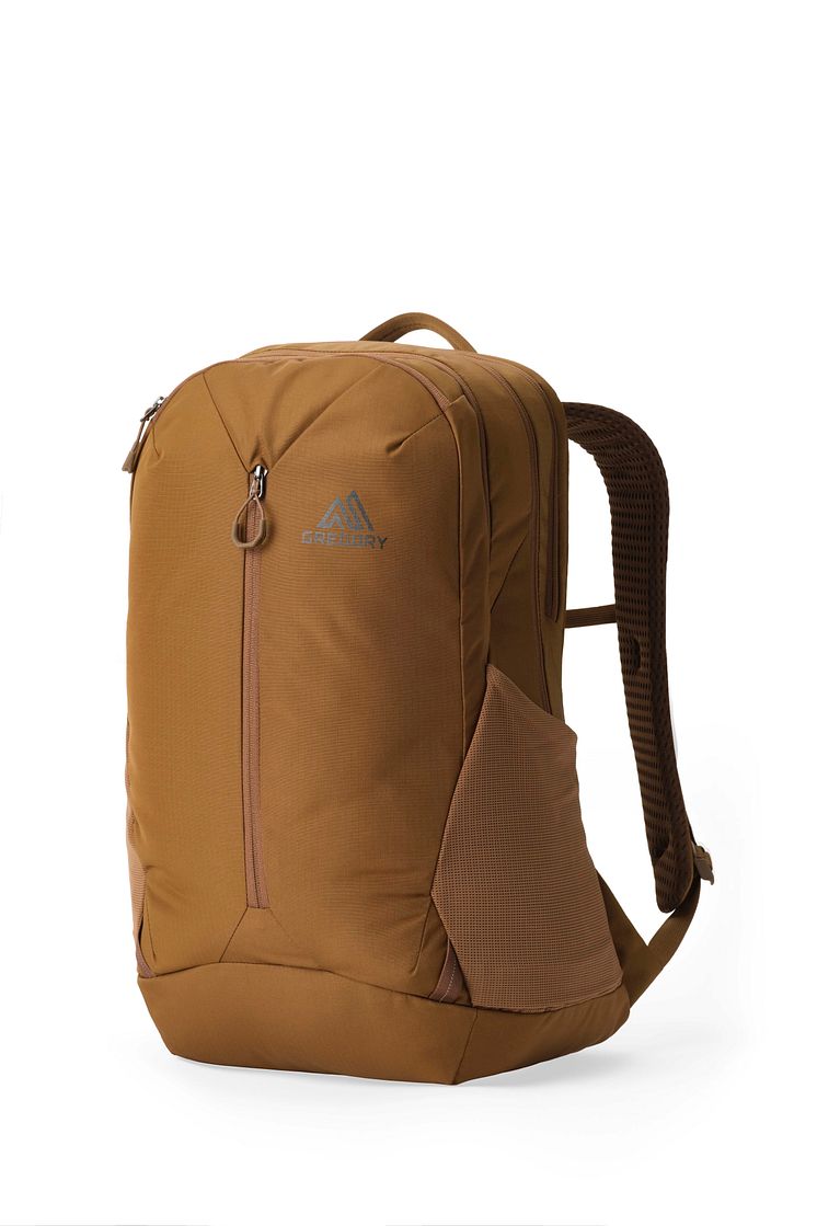 PROD_COL_150945_4869_FRONT34.jpg