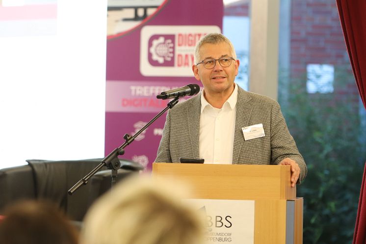 „Digitalisierung, Nachhaltigkeit, Zukunftskompetenzen – welche Impulse benötigt die berufliche Bildung in der Region?“ | Digital Transformation Day 2024