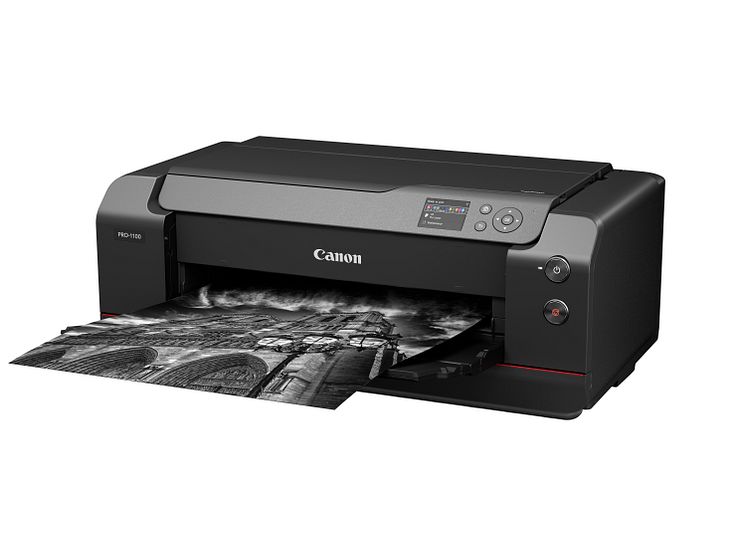Canon imagePROGRAF PRO-1100 paper black FSL.jpg