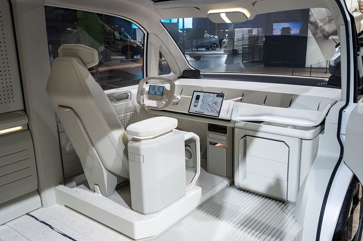 kia-pbv-pv7-iaa-24-interior-highres006.jpg