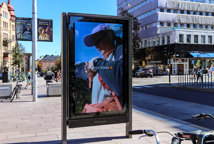 Zalando outdoor campaign_1.png