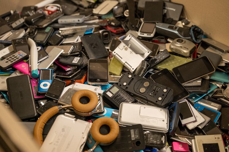 rekonditioneringsprocessen_insamlade-mobiltelefoner.jpg