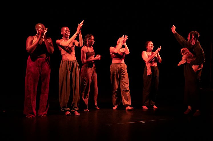 Company Nicolas Huchard - The barefoot diva